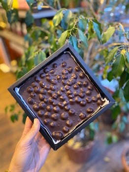 Şekersiz Fındıklı Beyoğlu Çikolatası Kutulu 300 gr